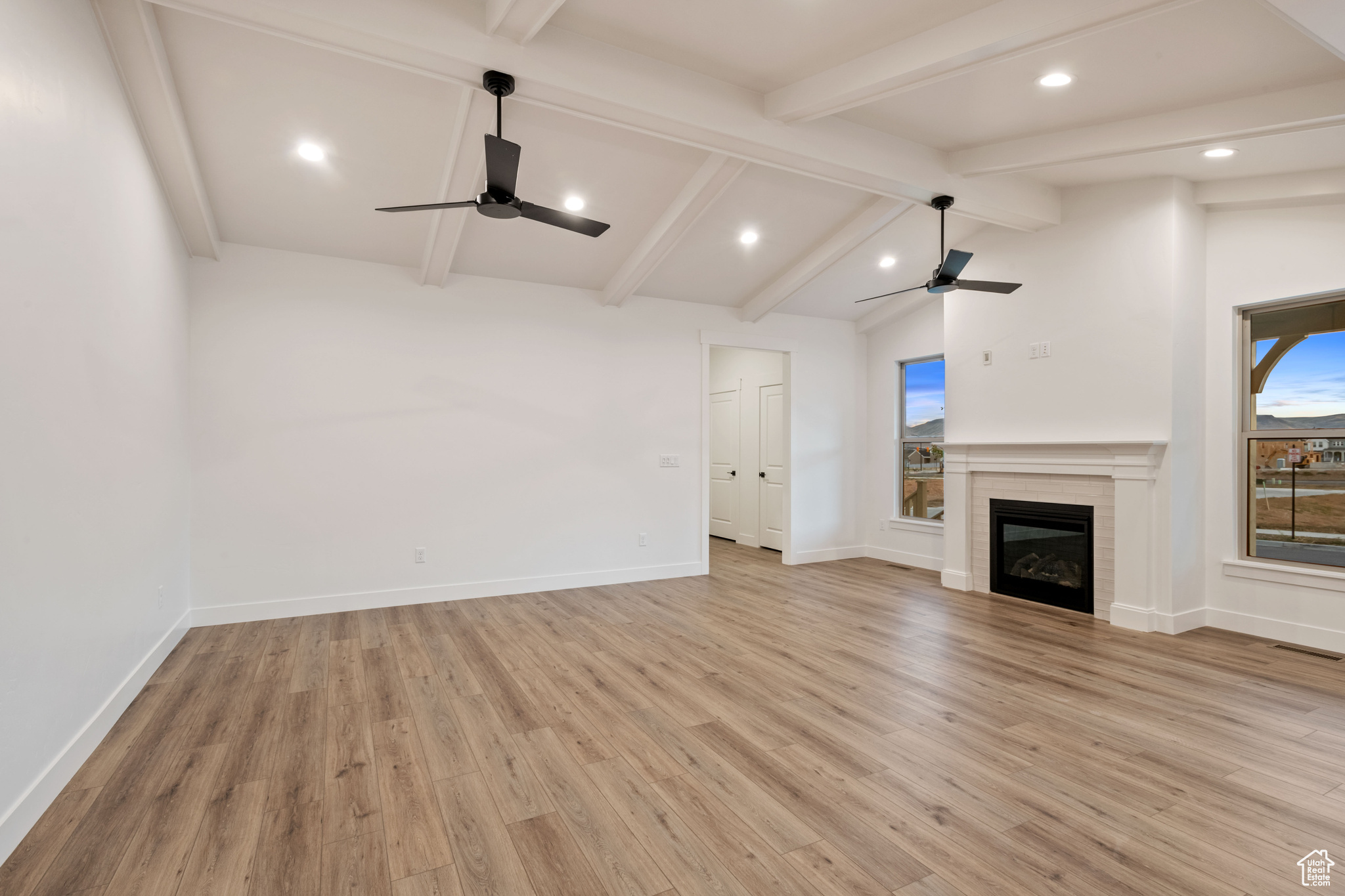 DAYBREAK - Residential