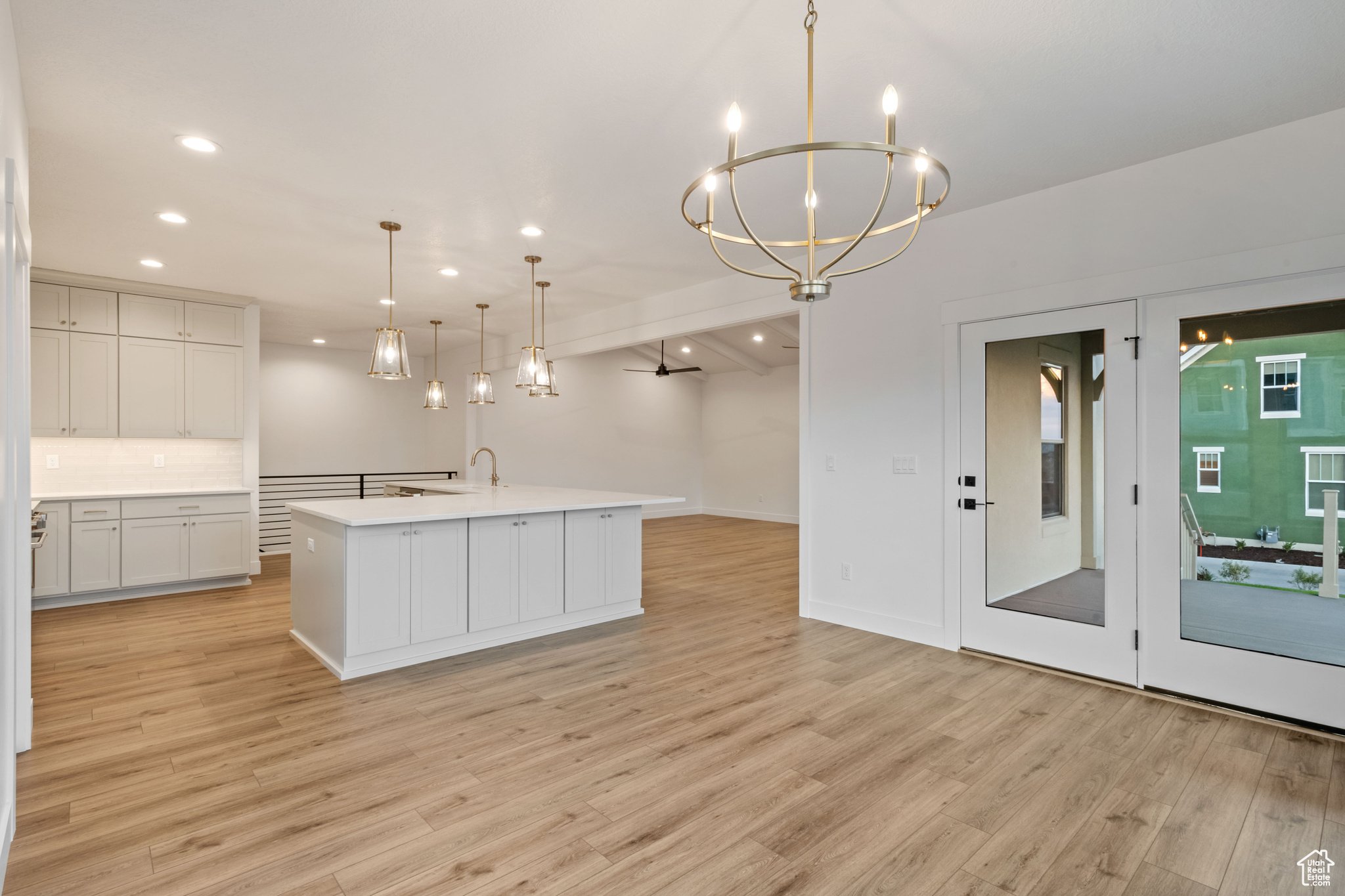 DAYBREAK - Residential