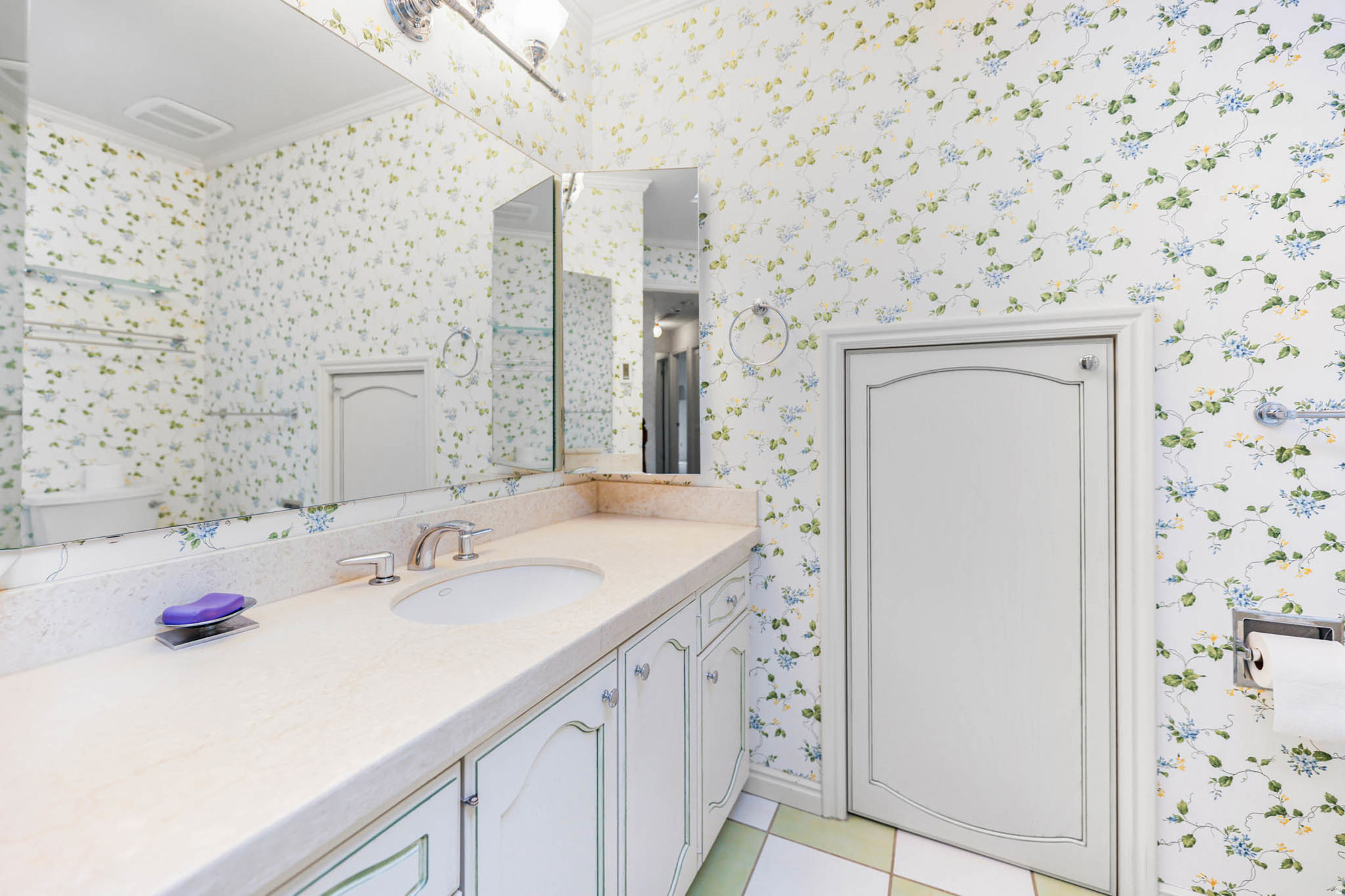 CAMBRIDGE ESTATES - Residential