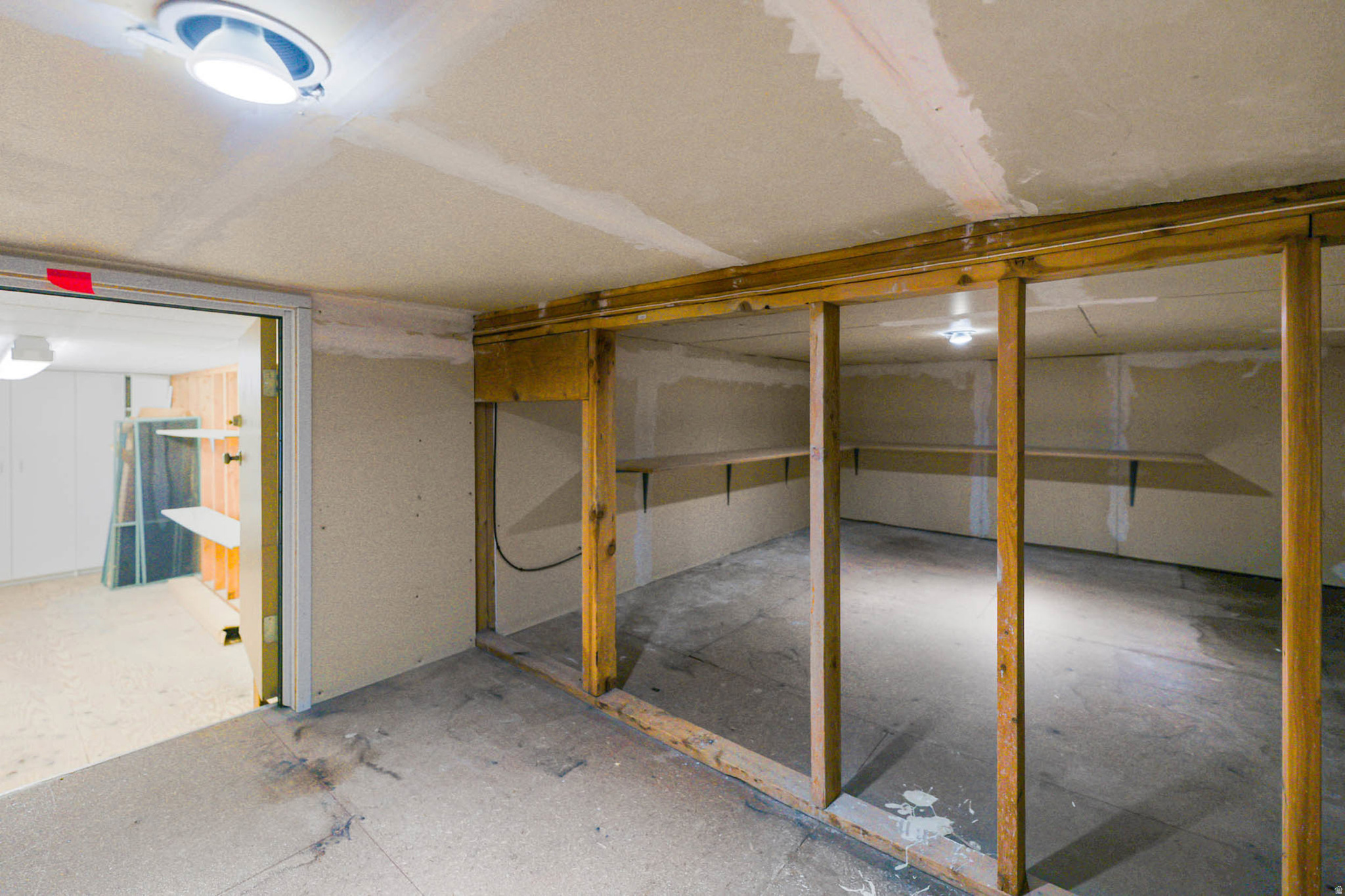 CAMBRIDGE ESTATES - Residential