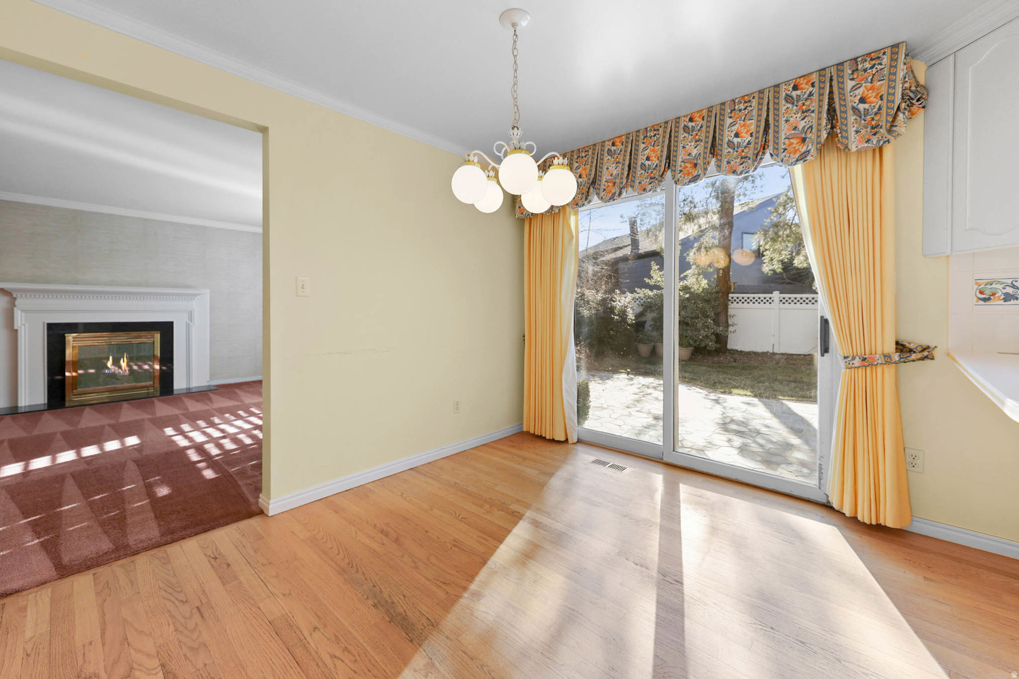 CAMBRIDGE ESTATES - Residential