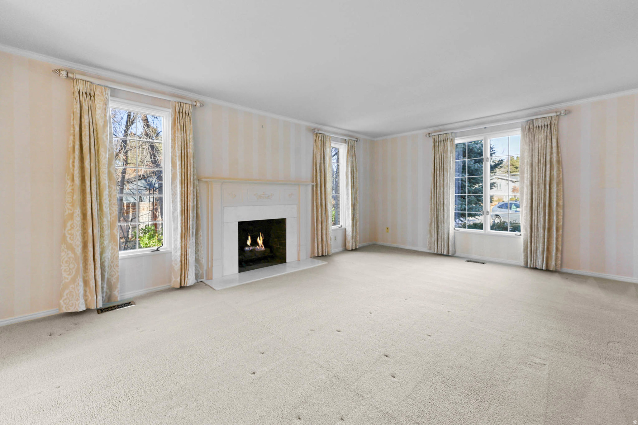 CAMBRIDGE ESTATES - Residential