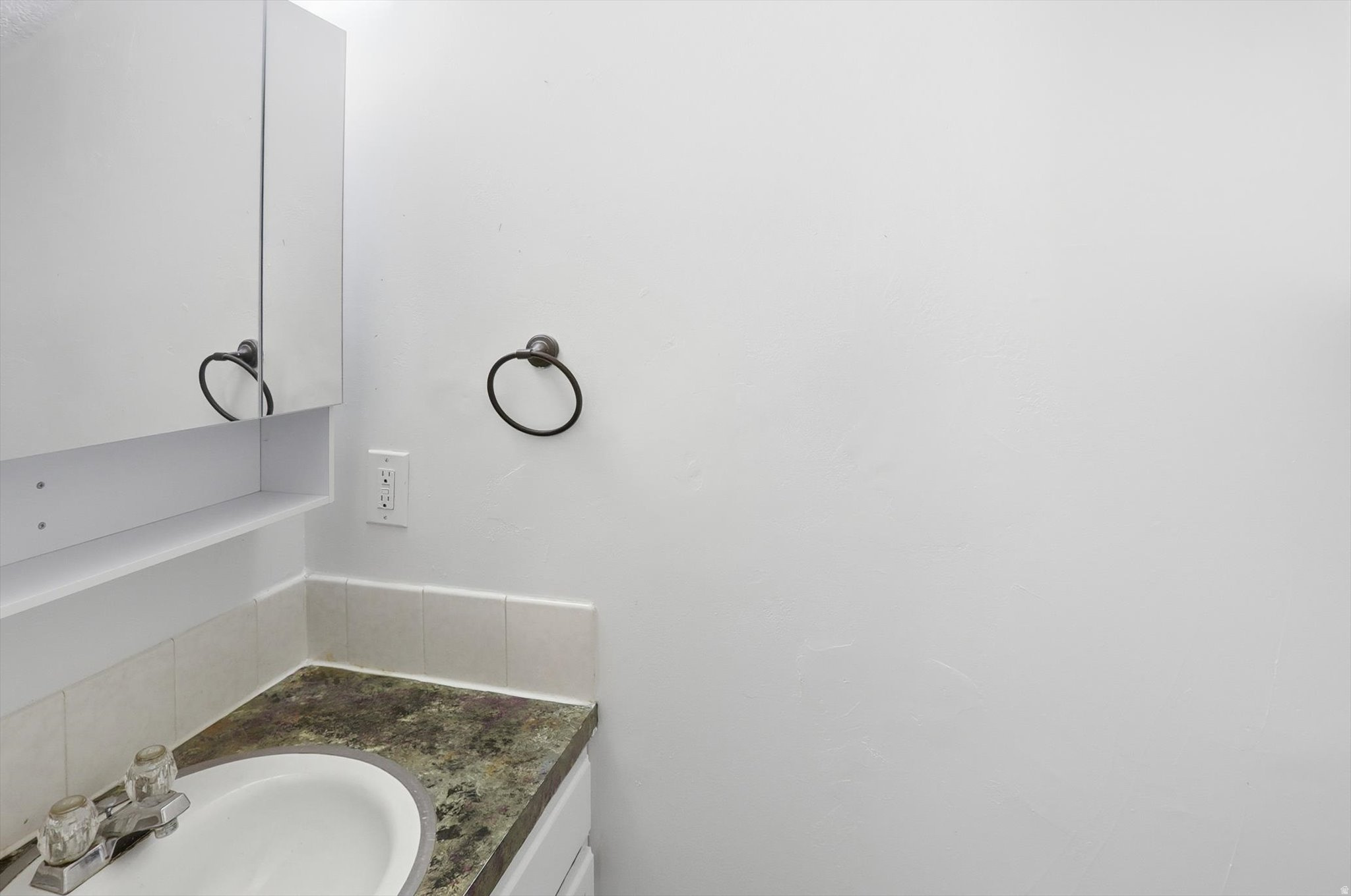 MILL CREEK - Residential