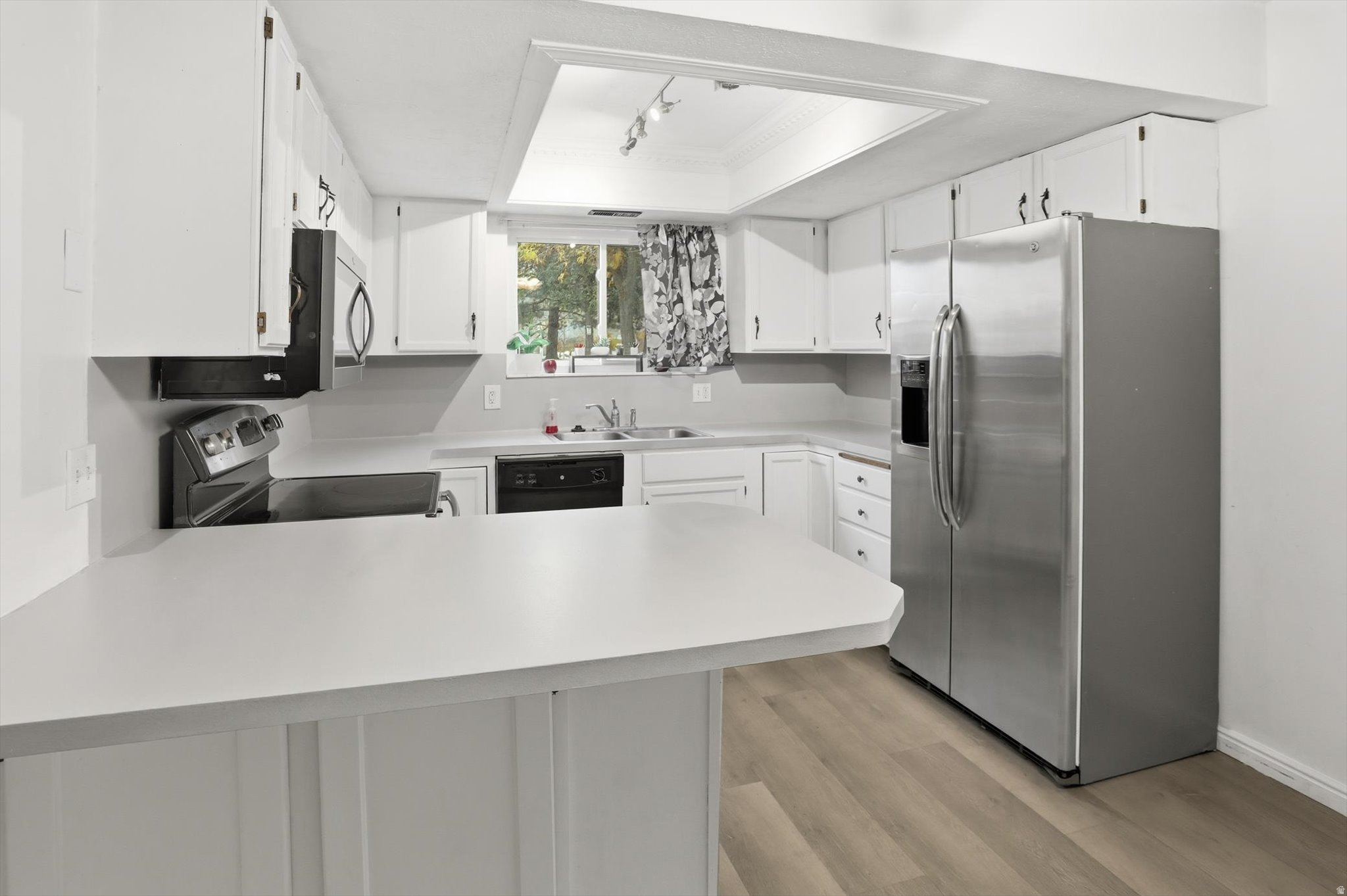 MILL CREEK - Residential