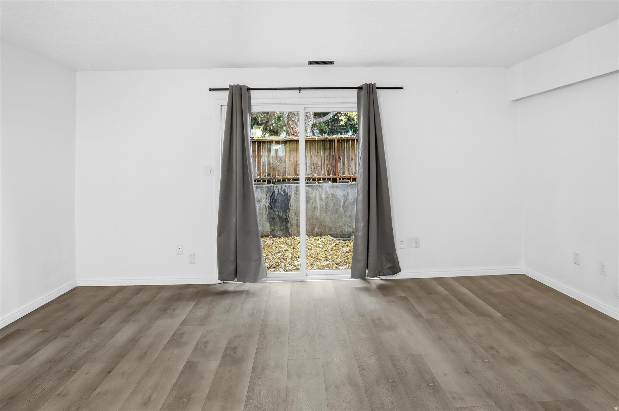 MILL CREEK - Residential