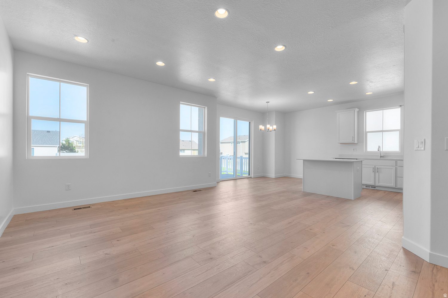 GABLER'S GROVE COLLECTION 612 - Residential