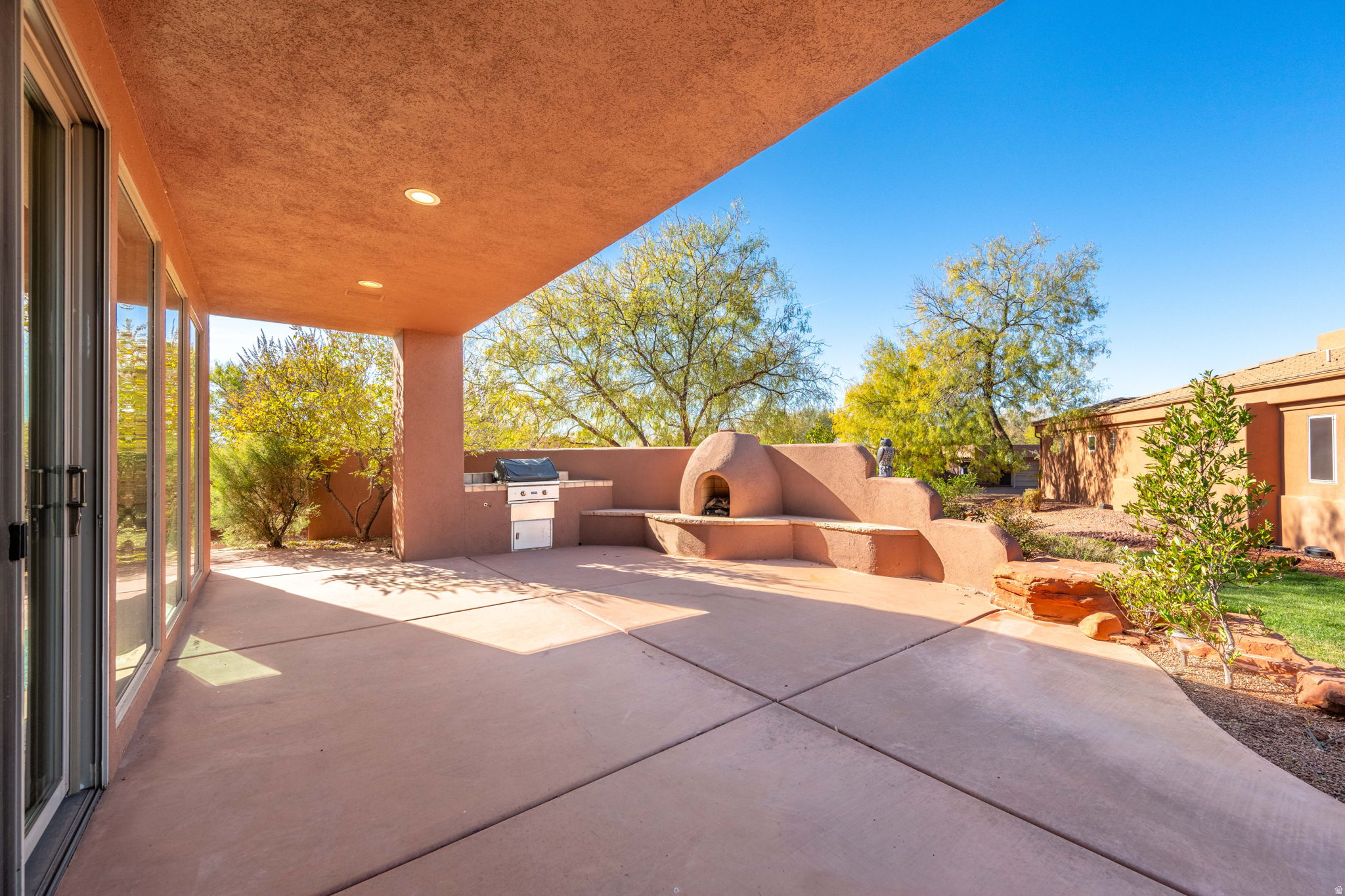 PAIUTE SPRINGS AT ENTRADA - Residential