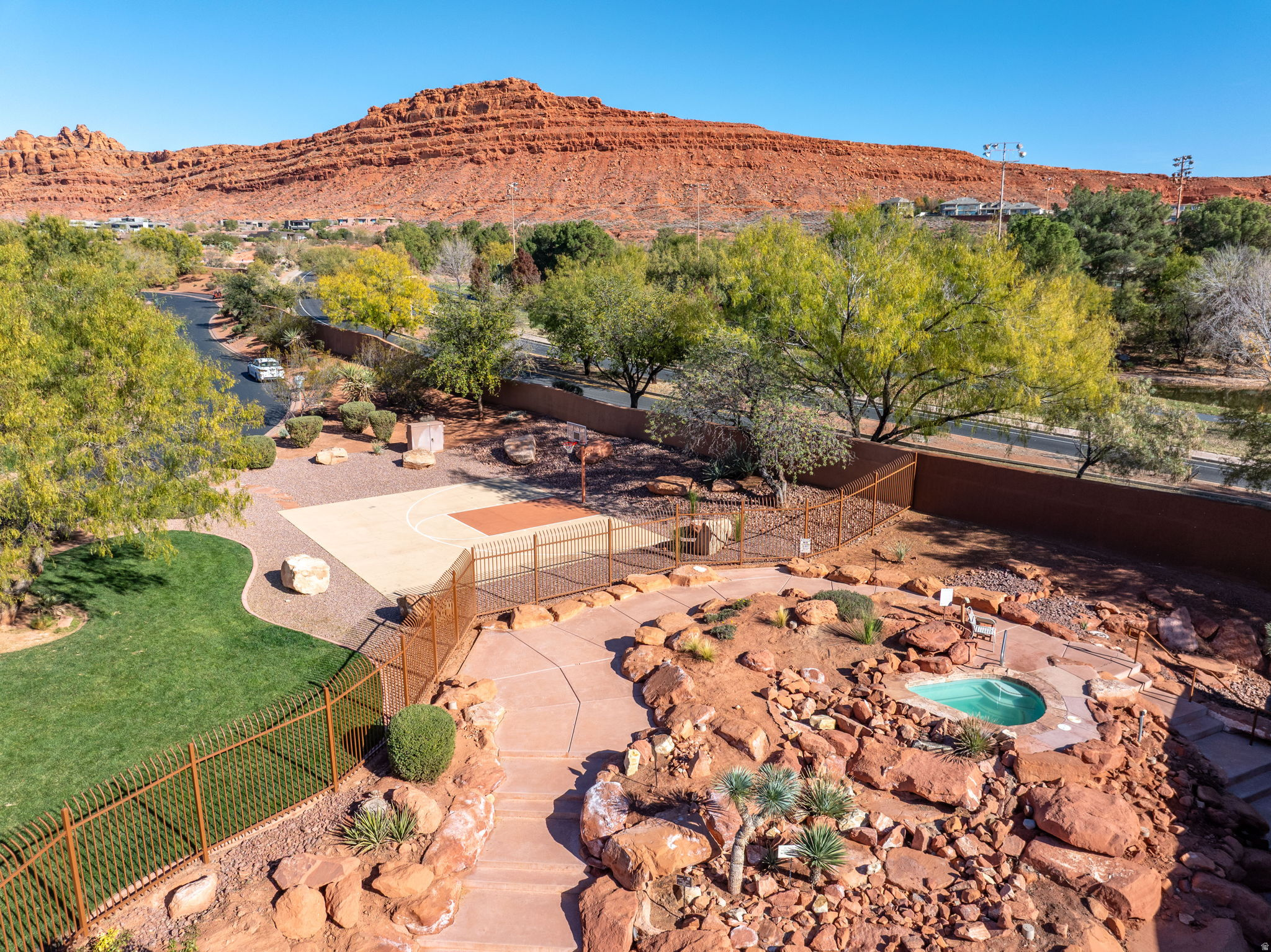 PAIUTE SPRINGS AT ENTRADA - Residential