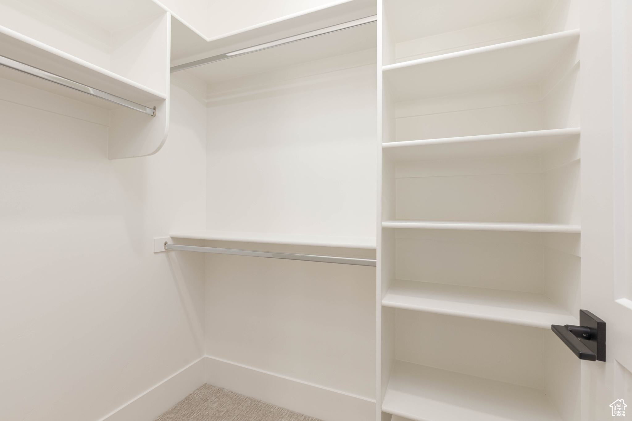 DESERT HORIZON - Residential