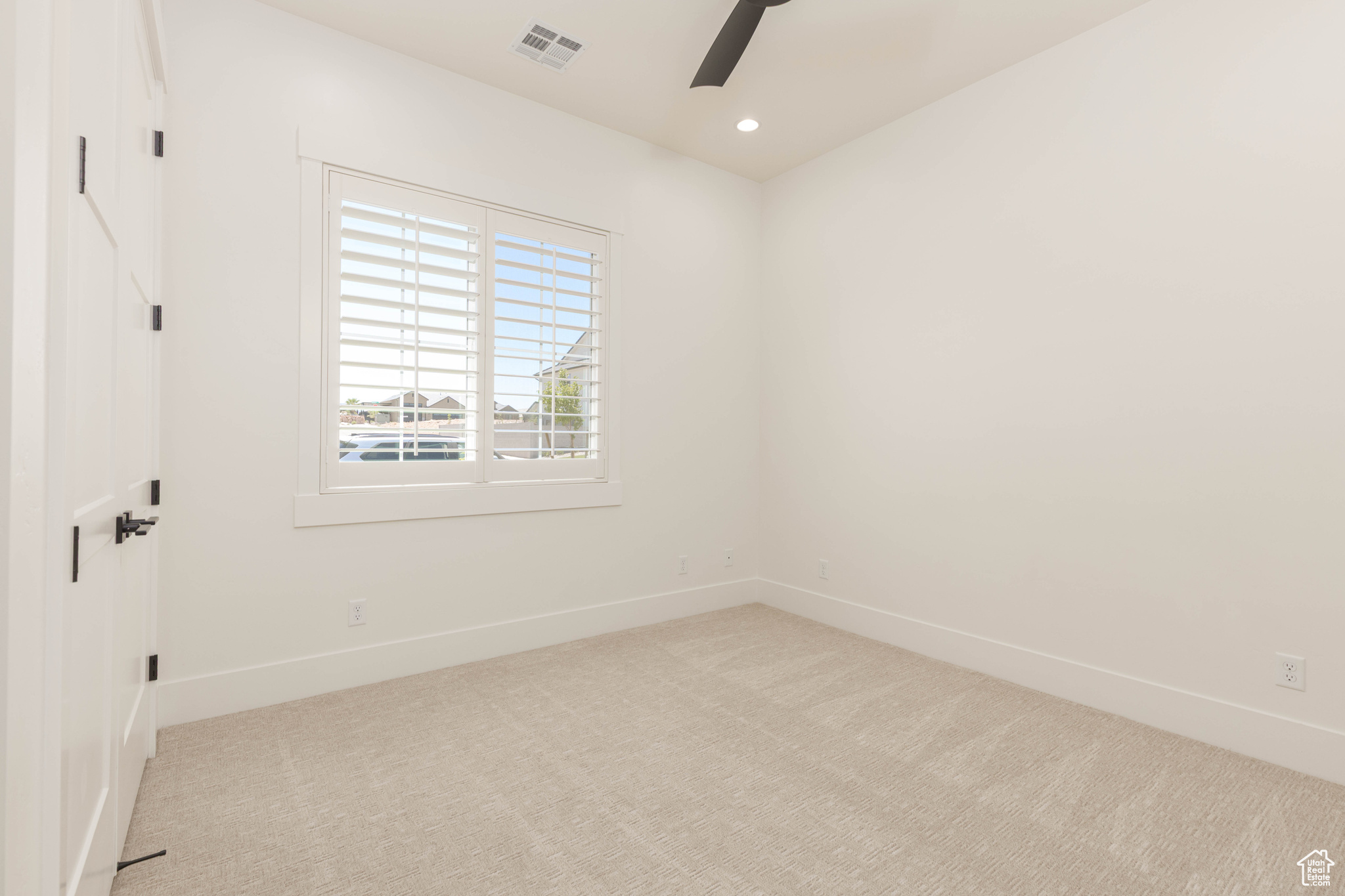 DESERT HORIZON - Residential