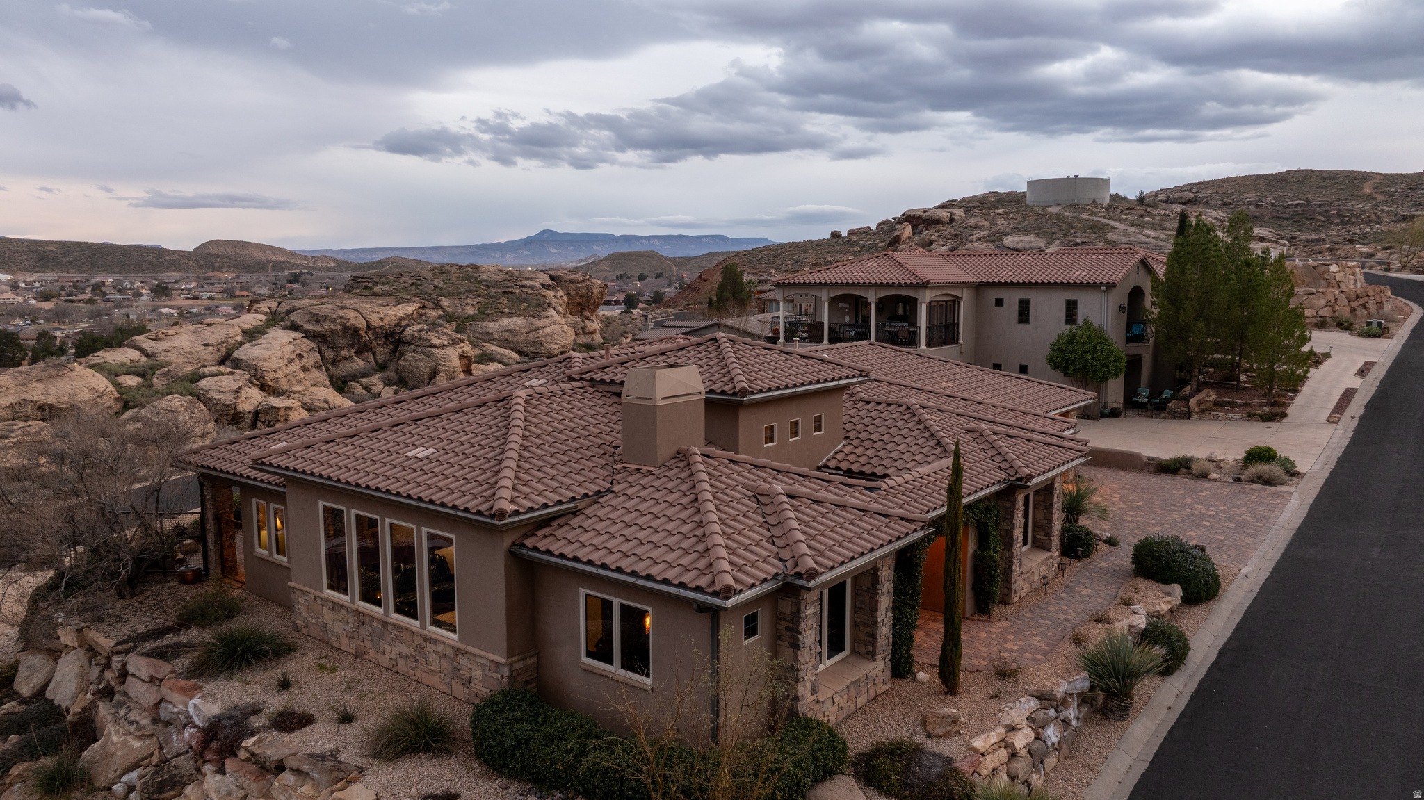 SIENNA CANYON AT WEBB HILL 1 - Residential