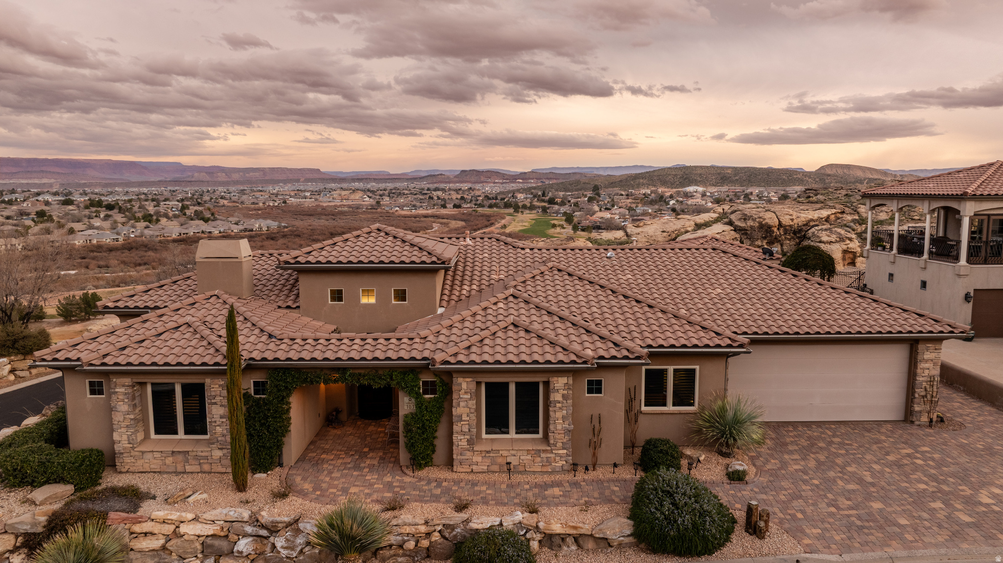 SIENNA CANYON AT WEBB HILL 1 - Residential