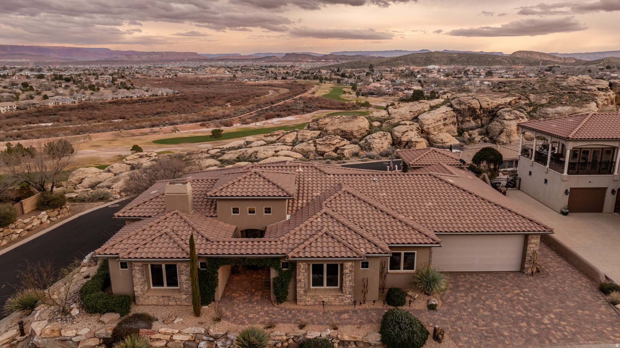 SIENNA CANYON AT WEBB HILL 1 - Residential