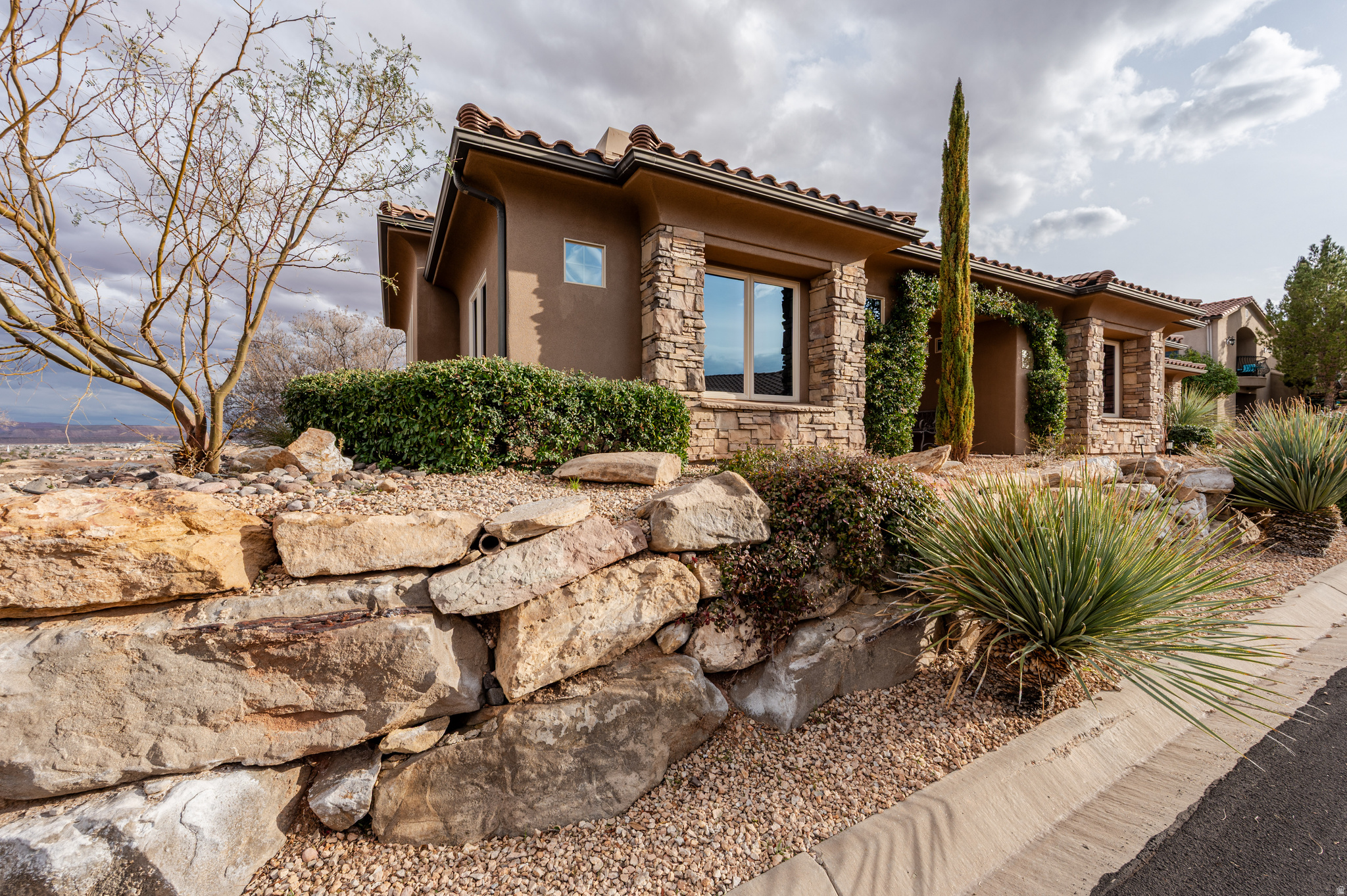 SIENNA CANYON AT WEBB HILL 1 - Residential