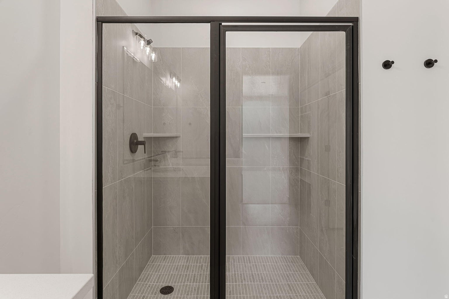 DIXIE HEIGHTS - Residential