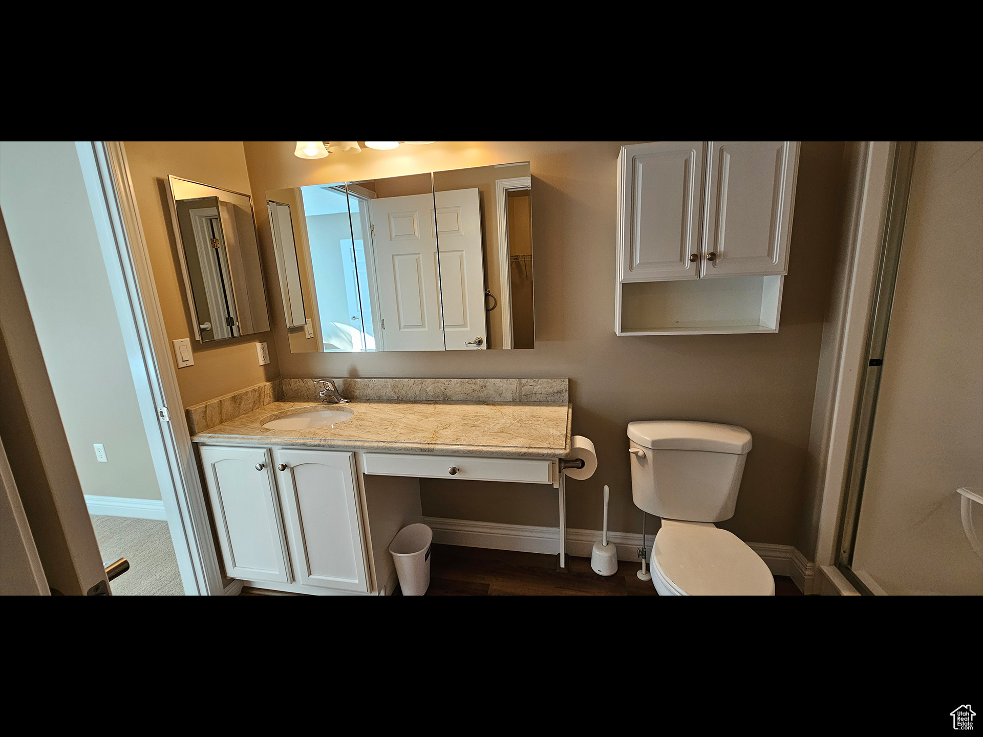 TOWNE CENTER VILLAS - Residential