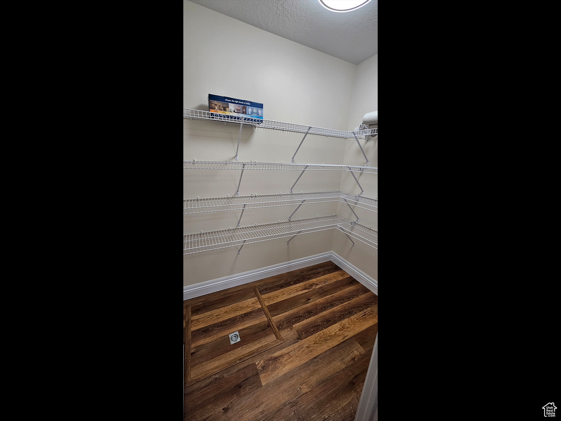 TOWNE CENTER VILLAS - Residential