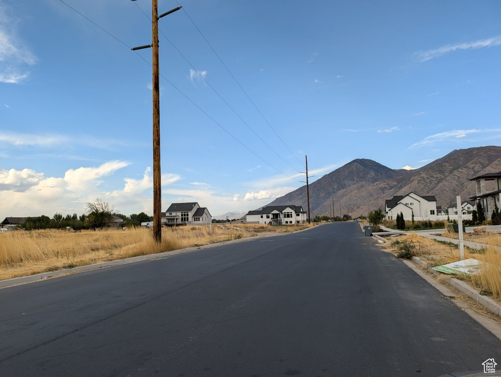 BENTLEY BROOK - Land