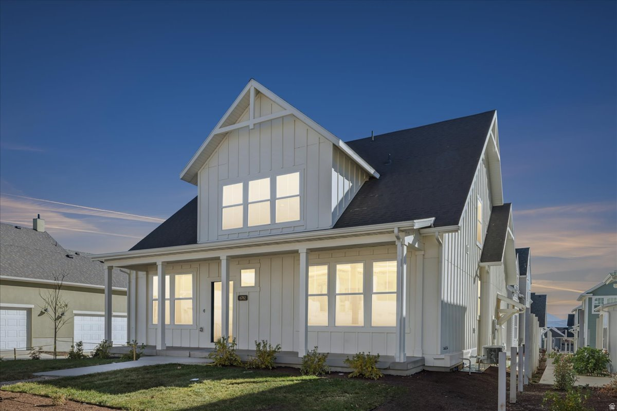 DAYBREAK - Residential