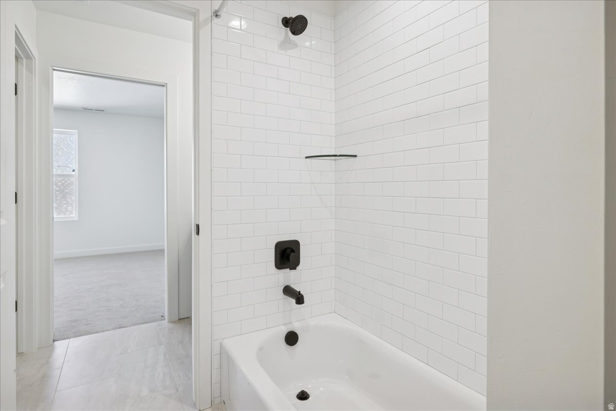 DAYBREAK - Residential