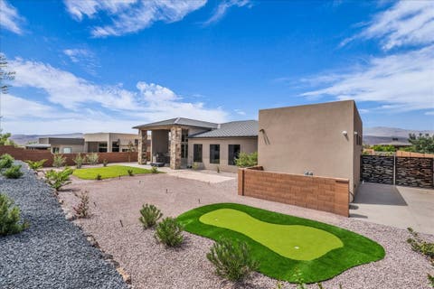 Tiny photo for 164 N ARROWHEAD LN, Ivins, UT 84738 (MLS # 2180061)