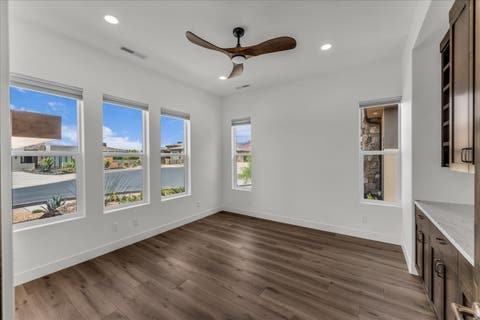 Tiny photo for 164 N ARROWHEAD LN, Ivins, UT 84738 (MLS # 2180061)