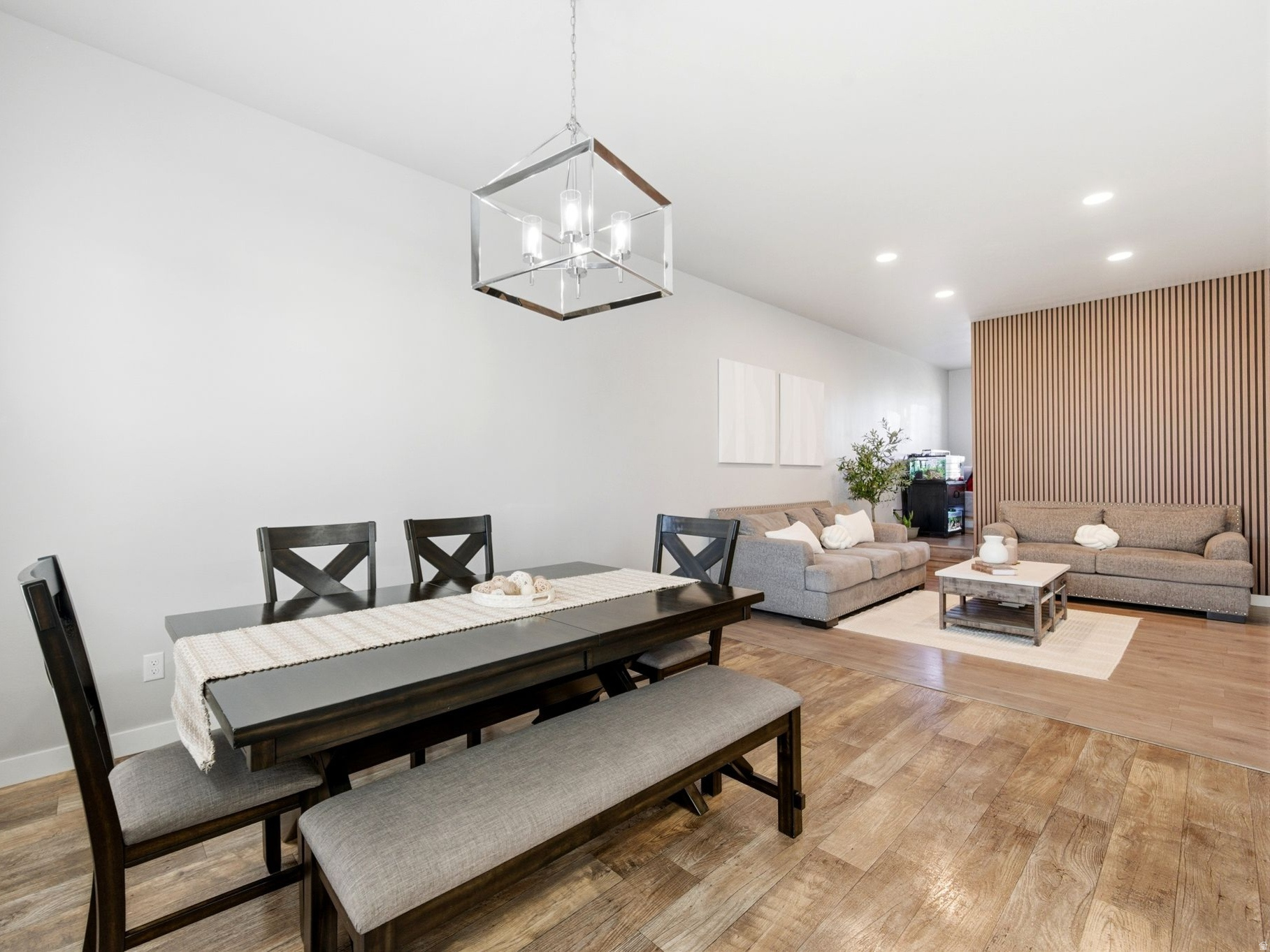 KENNECOTT DAYBREAK V - Residential