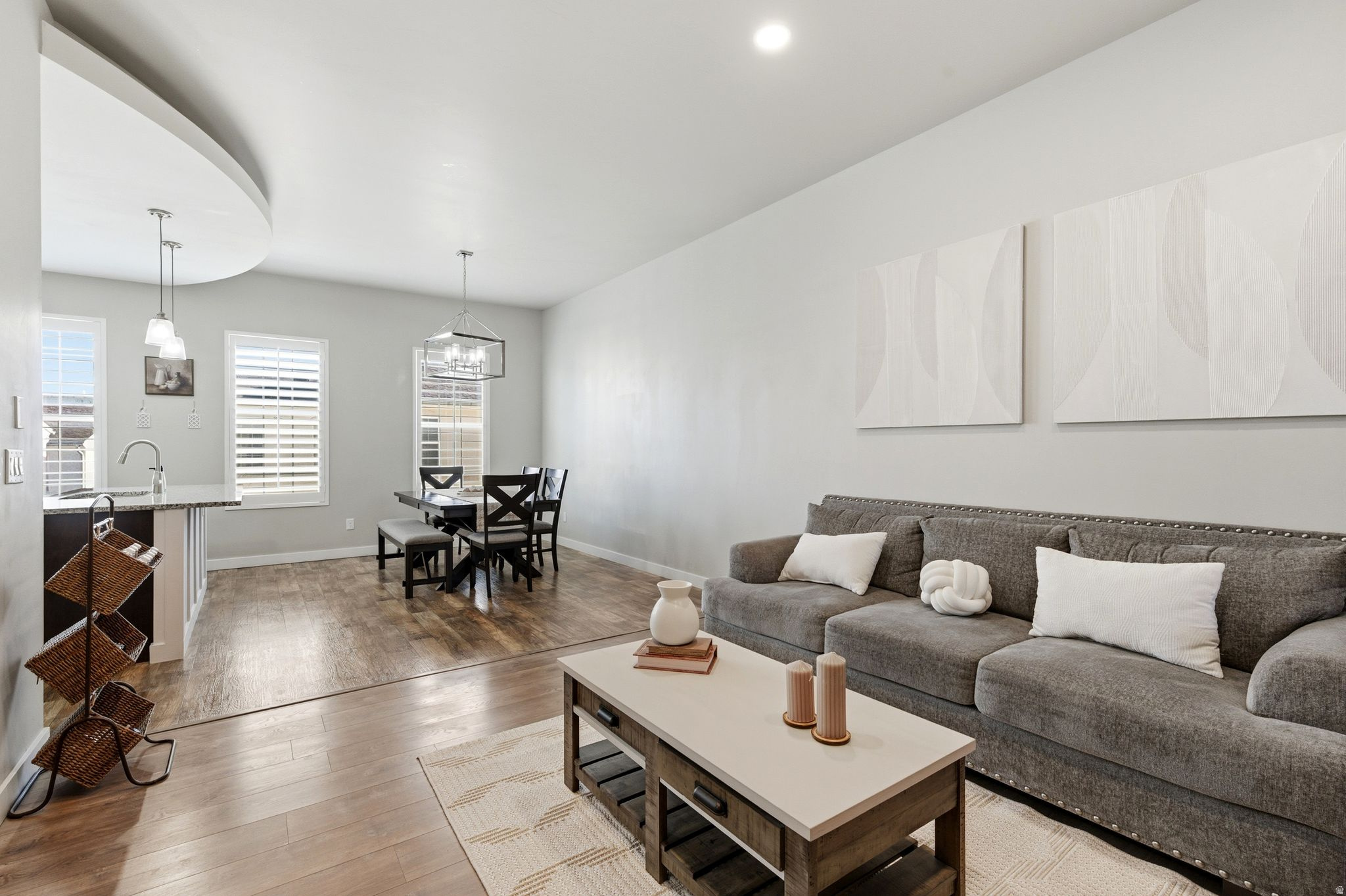 KENNECOTT DAYBREAK V - Residential