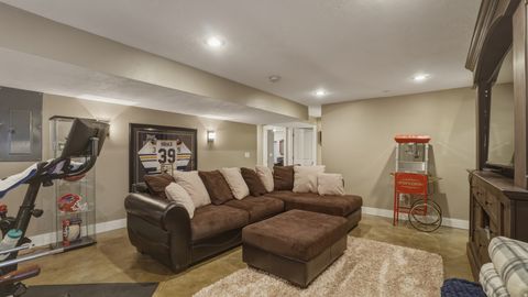 Tiny photo for 3926 E BARTON CREEK DR, Eagle Mountain, UT 84005 (MLS # 2154140)