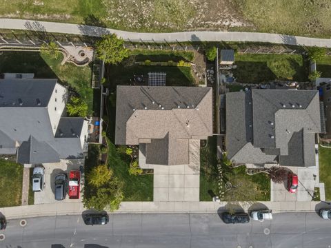Tiny photo for 3926 E BARTON CREEK DR, Eagle Mountain, UT 84005 (MLS # 2154140)