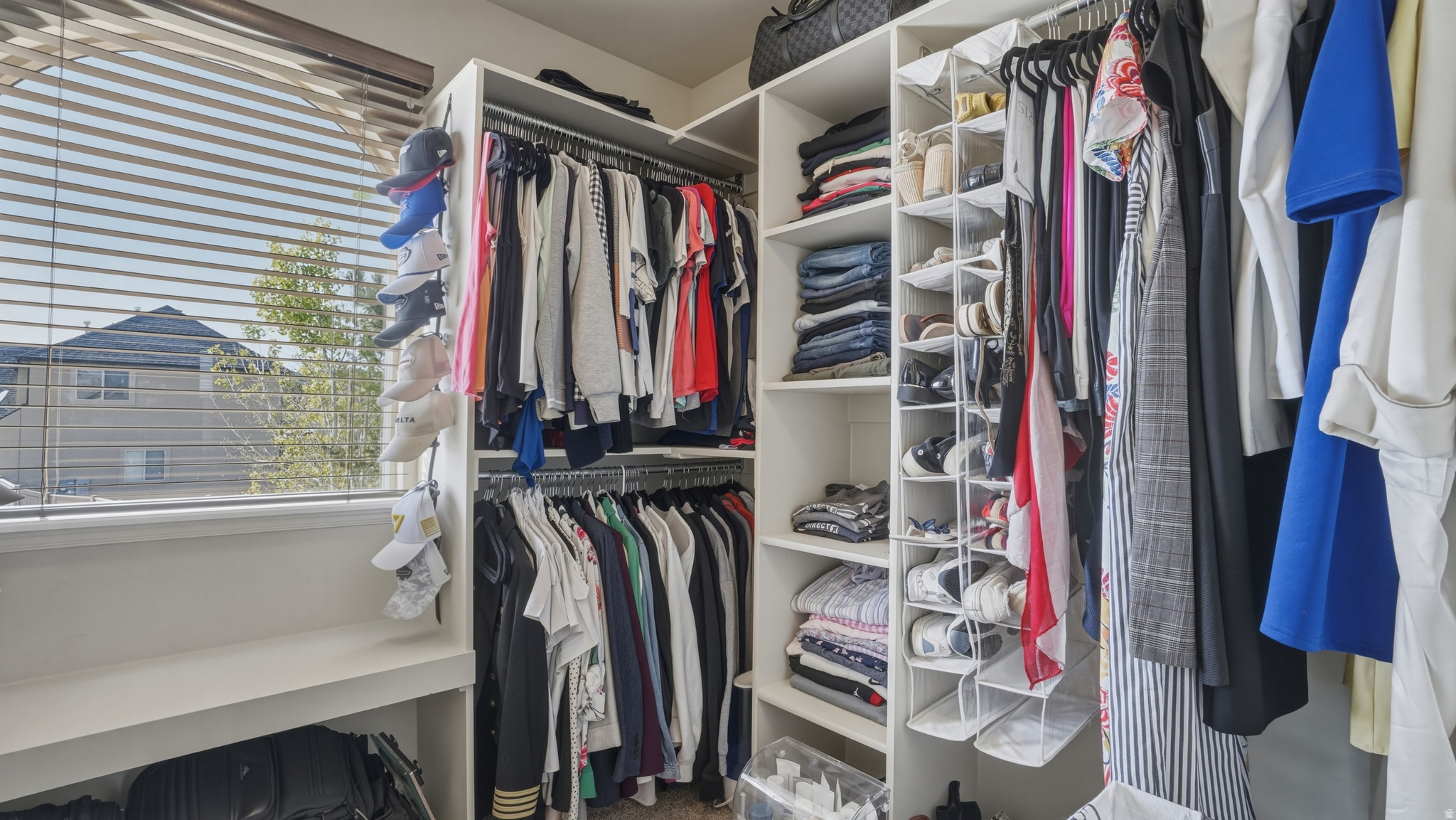 HIGHLANDS ON THE GREEN - Residential