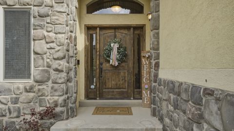 Tiny photo for 3926 E BARTON CREEK DR, Eagle Mountain, UT 84005 (MLS # 2154140)