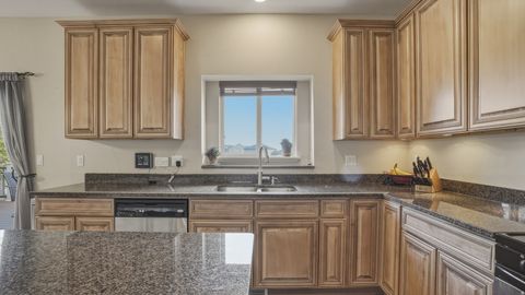 Tiny photo for 3926 E BARTON CREEK DR, Eagle Mountain, UT 84005 (MLS # 2154140)