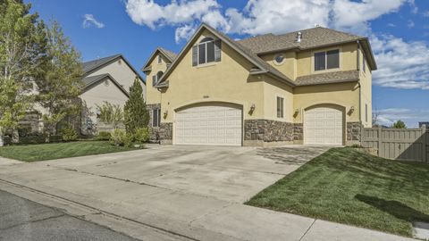 Tiny photo for 3926 E BARTON CREEK DR, Eagle Mountain, UT 84005 (MLS # 2154140)
