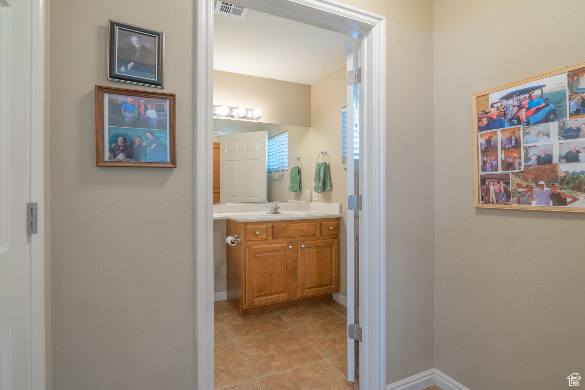 1325 W Cantamar Dr, Saint George, Utah image 31