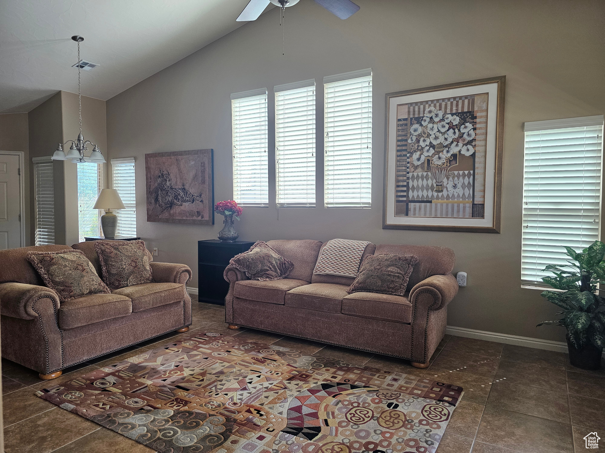 1325 W Cantamar Dr, Saint George, Utah image 2