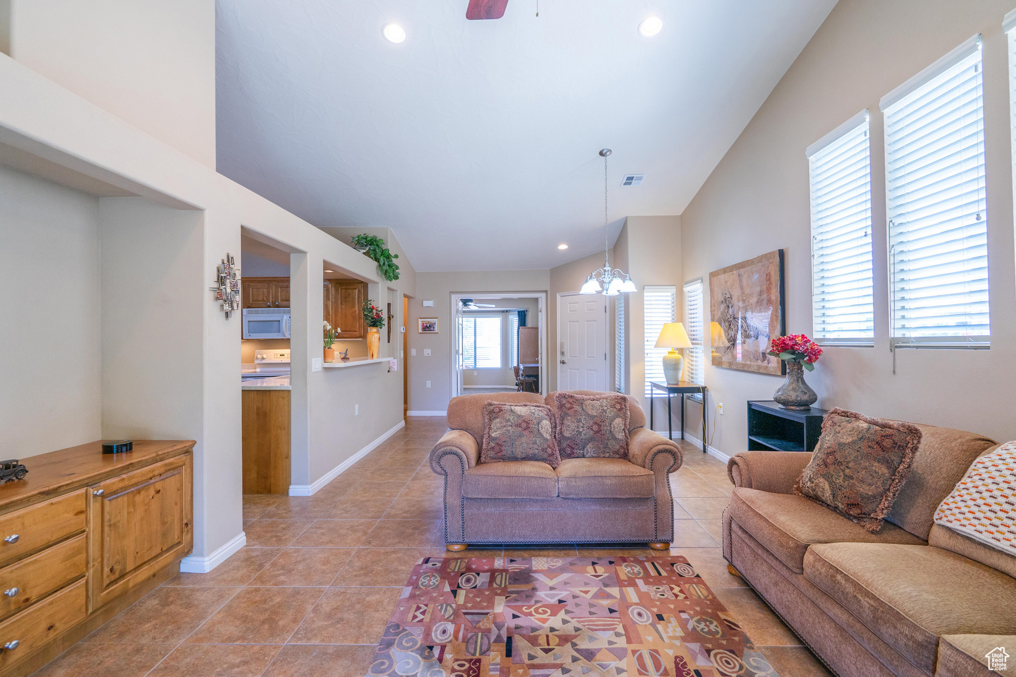 1325 W Cantamar Dr, Saint George, Utah image 8