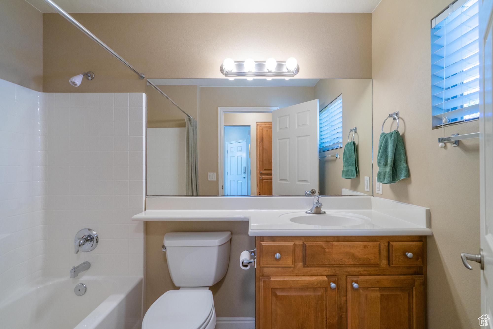 1325 W Cantamar Dr, Saint George, Utah image 32