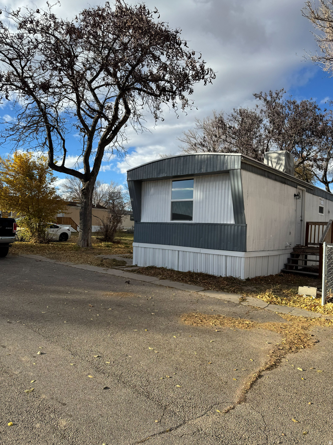 MILE HIGH VILLAGE - Residential