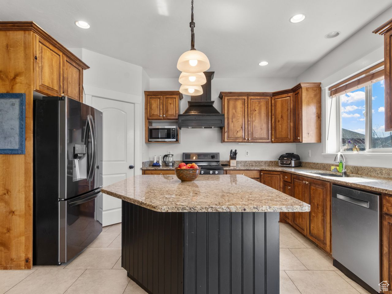 COTTONWOOD MEADOWS - Residential