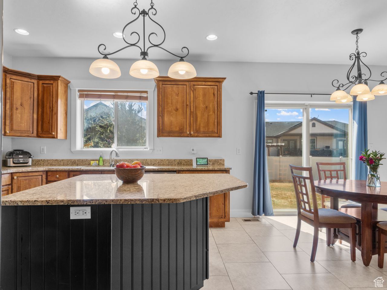 COTTONWOOD MEADOWS - Residential