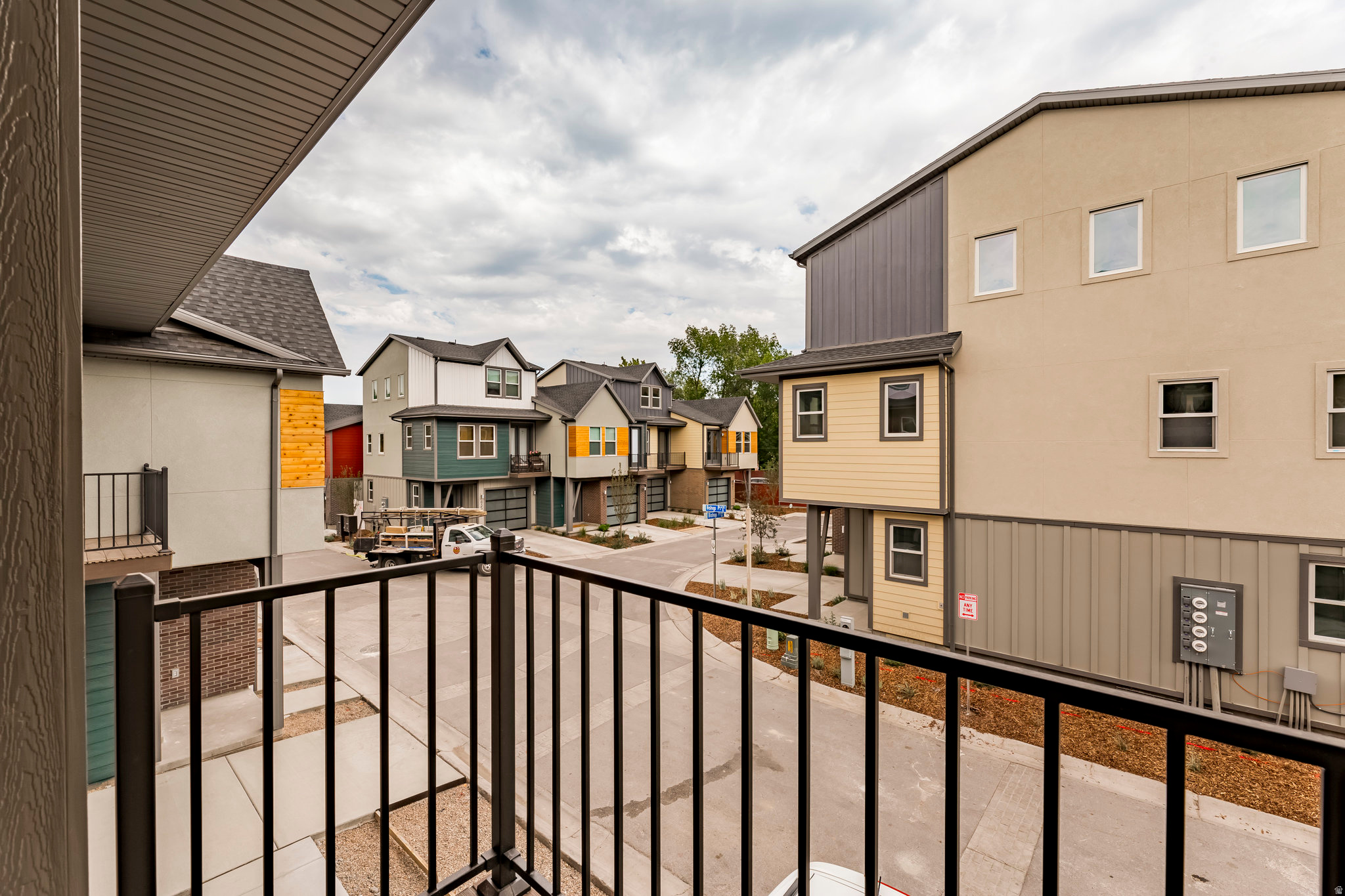 HOME SUB - Residential