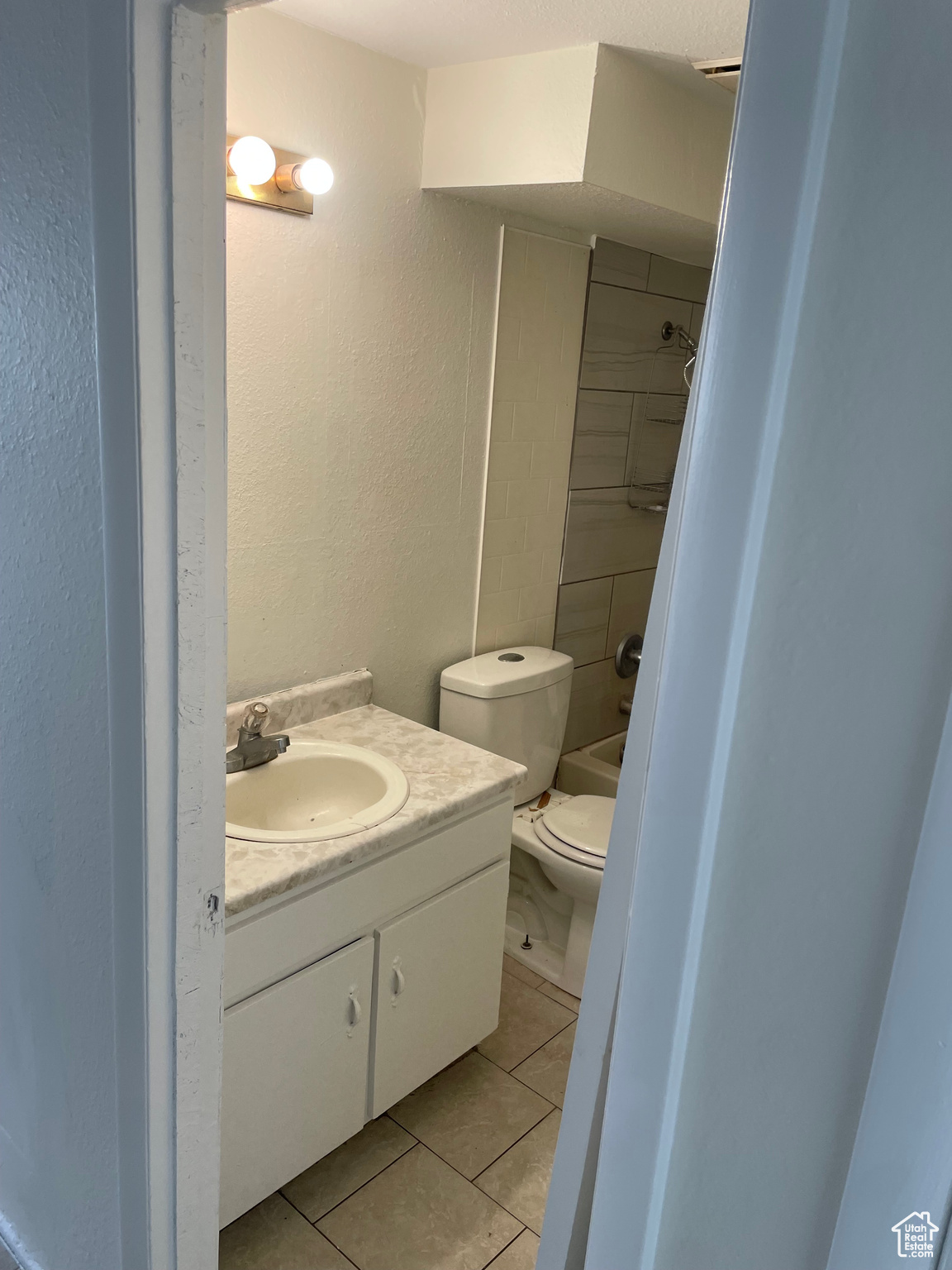 IRVING CIRCLE CONDM - Residential