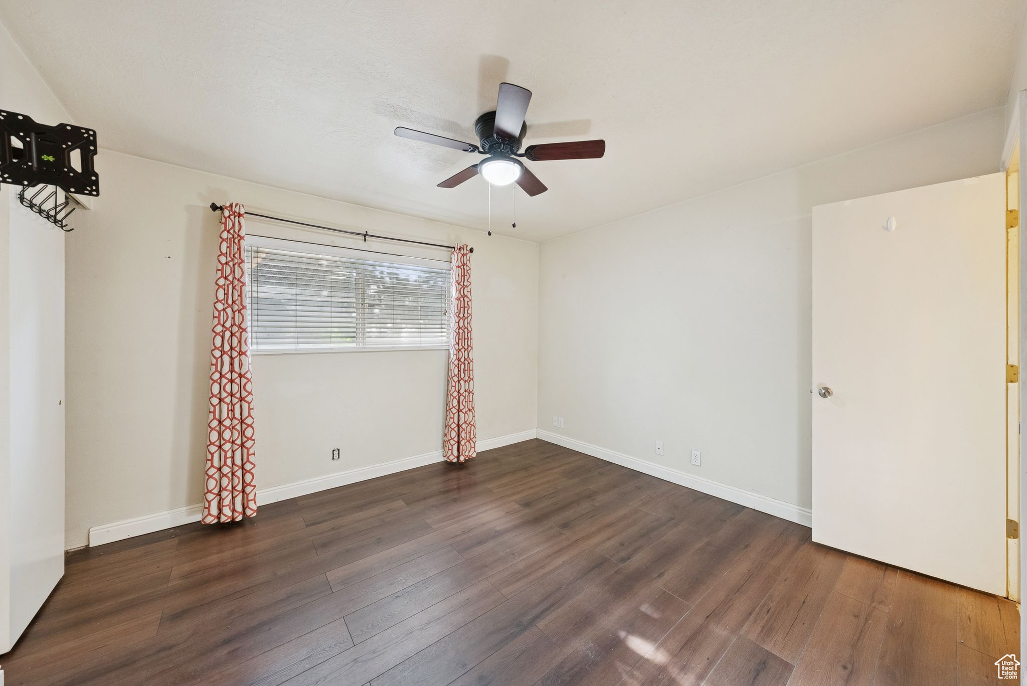 SHADOW RIDGE - Residential