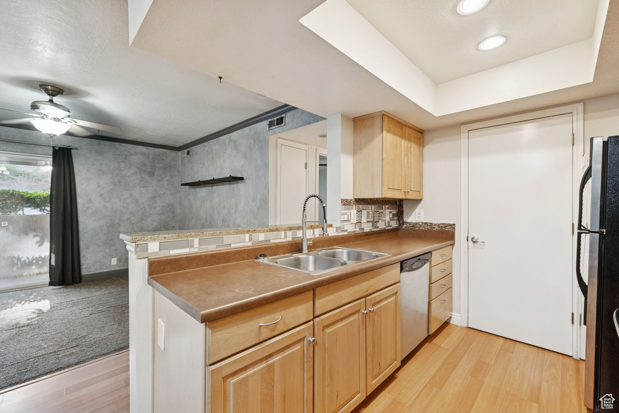 SHADOW RIDGE - Residential