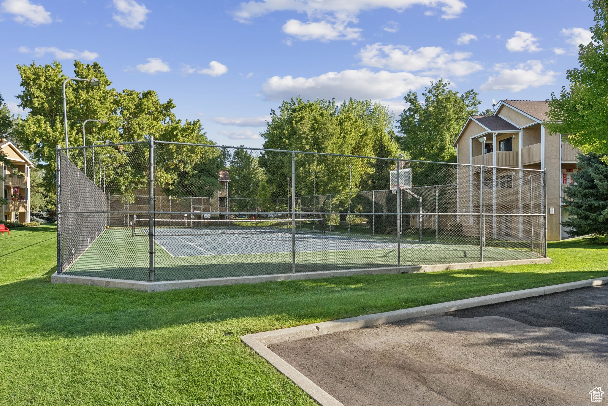 SHADOW RIDGE - Residential