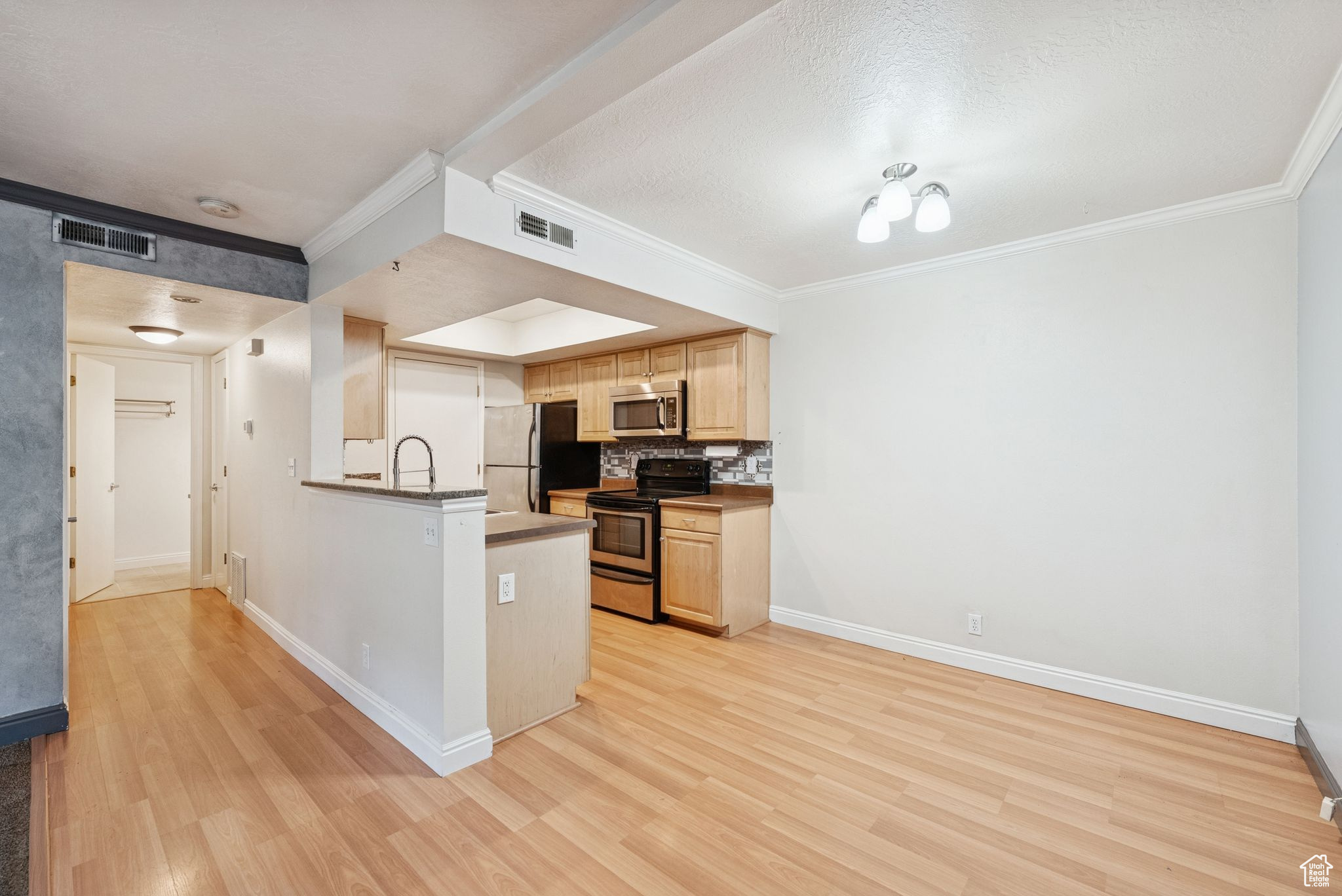 SHADOW RIDGE - Residential