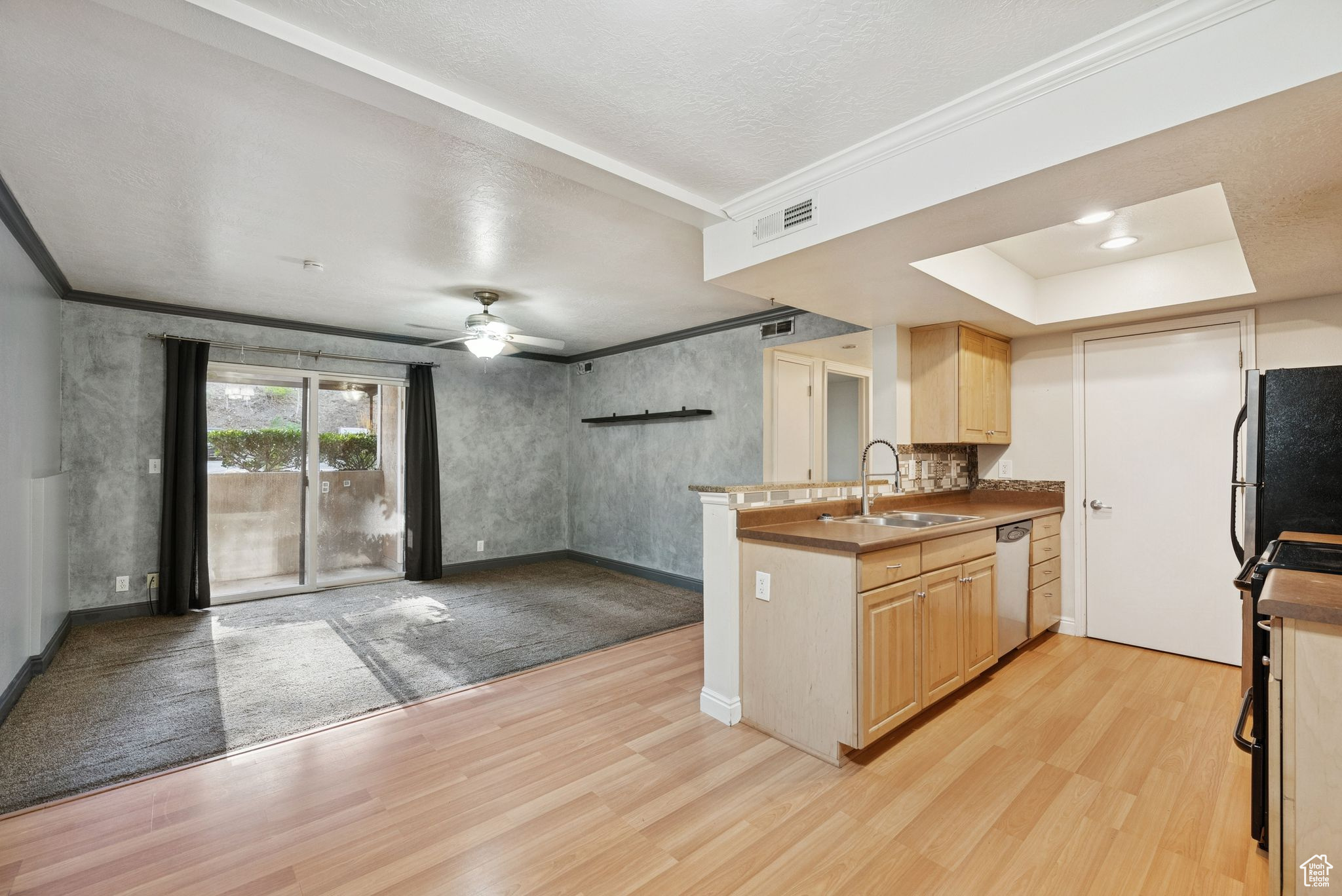 SHADOW RIDGE - Residential