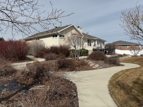 Tiny photo for 7125 S CASE MOUNTAIN CV W, West Jordan, UT 84081 (MLS # 2140116)