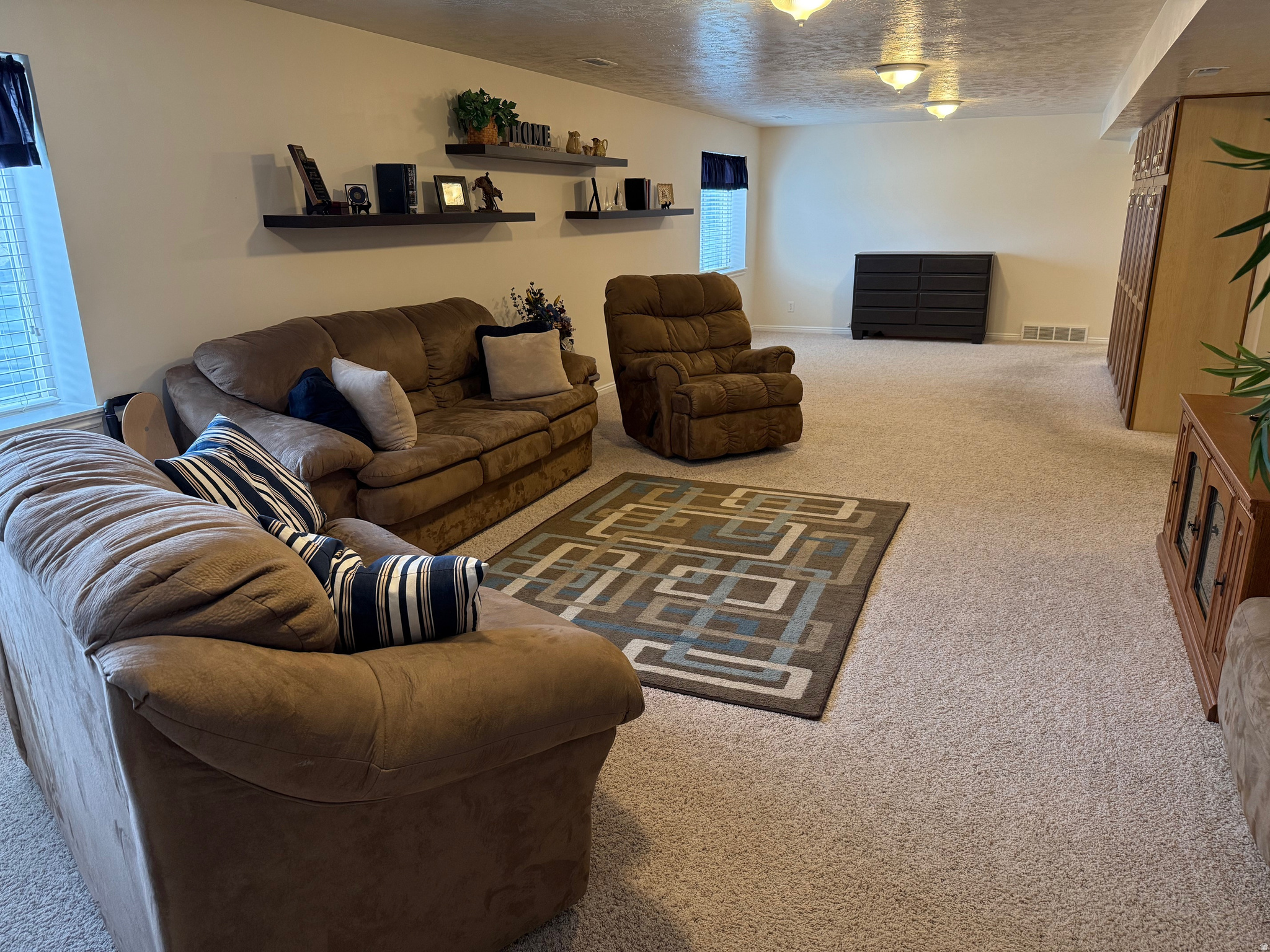 SHADOW MOUNTAIN WEST - Residential